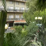 Garden Catania 4* سان جيوفاني لا بونت
