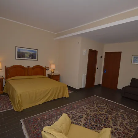 Garden Catania Отель 4*