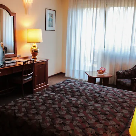 Garden Catania 4*